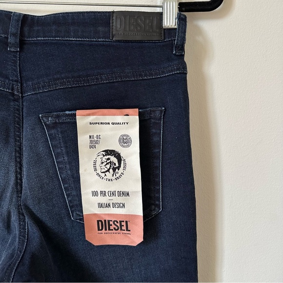 NWT Diesel Babhila-High Slim Skinny High Waist Jeans Size 29 - Picture 9 of 11